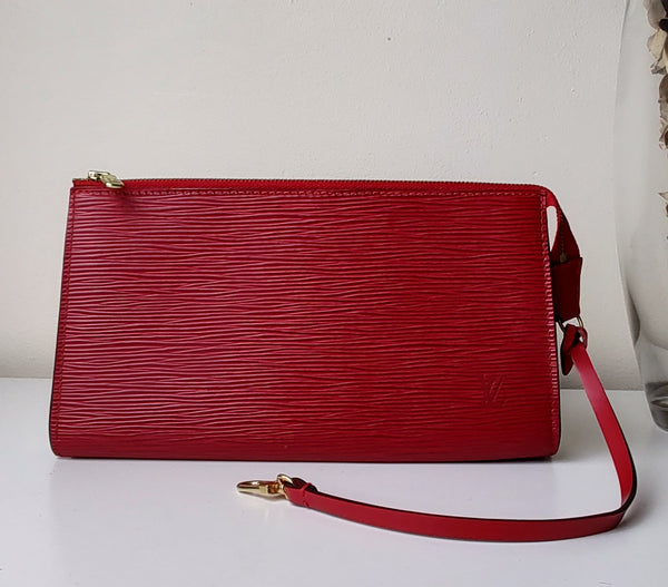 Louis Vuitton Pochette Accessoires in Red Epi Leather