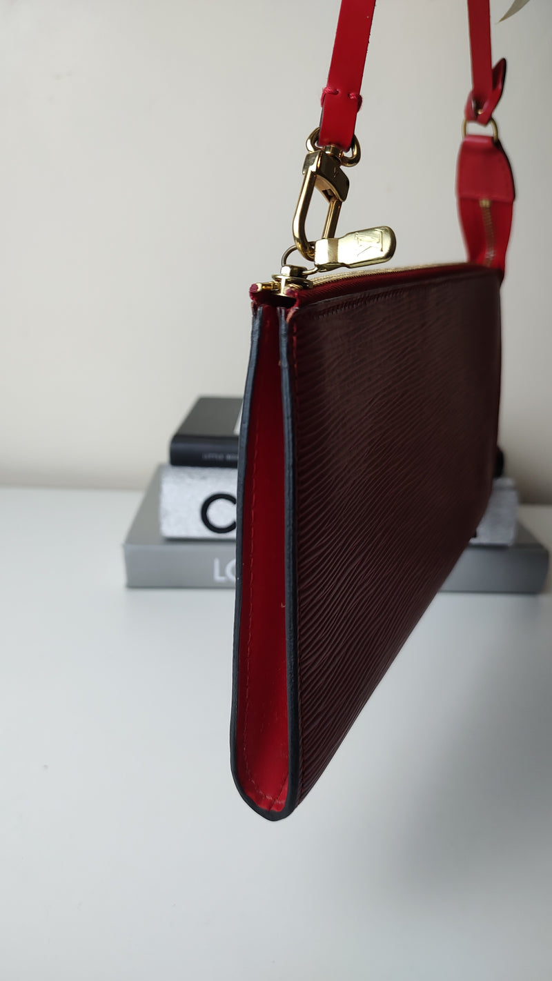 Louis Vuitton Pochette Accessoires in Red Epi Leather