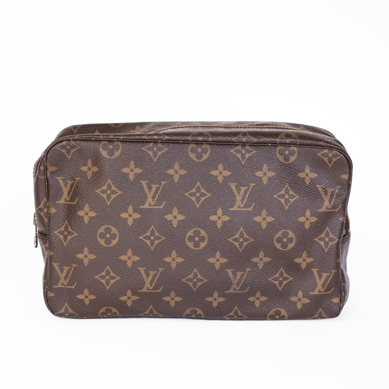 Louis Vuitton 1987 Monogram Trousse 28