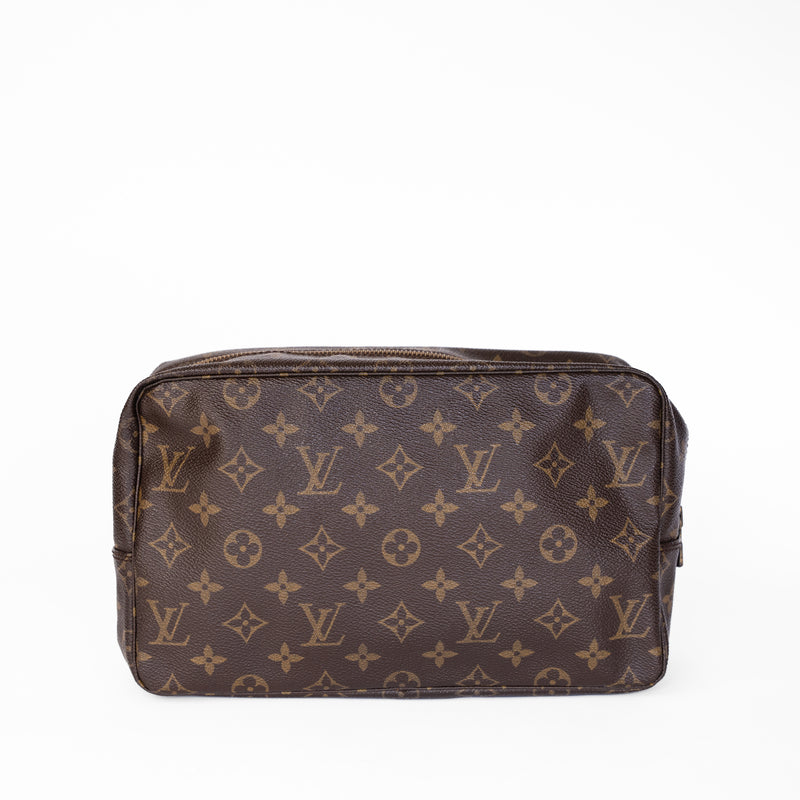 Louis Vuitton 1987 Monogram Trousse 28