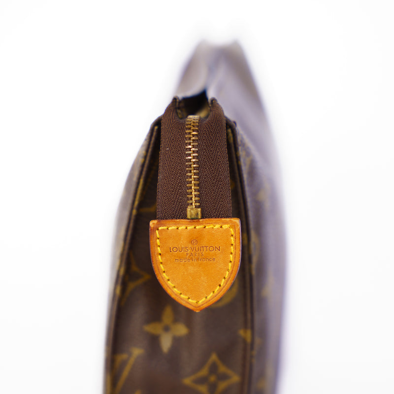 Louis Vuitton 1990 Monogram Toiletry Pouch 26 TH0910