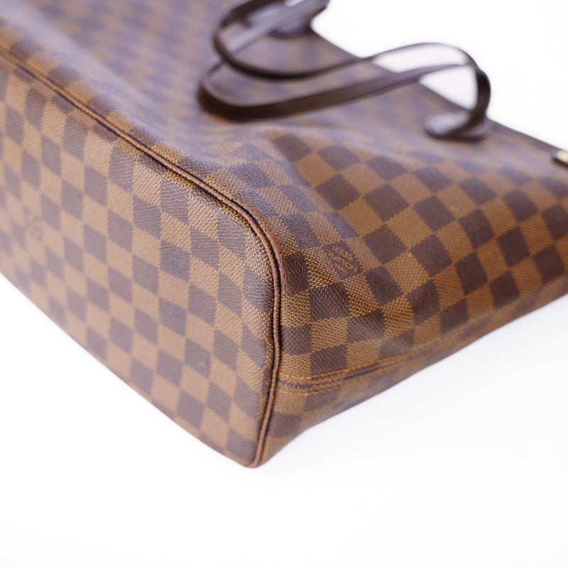 Louis Vuitton Neverfull MM Bag in Damier Ebene - SD2170