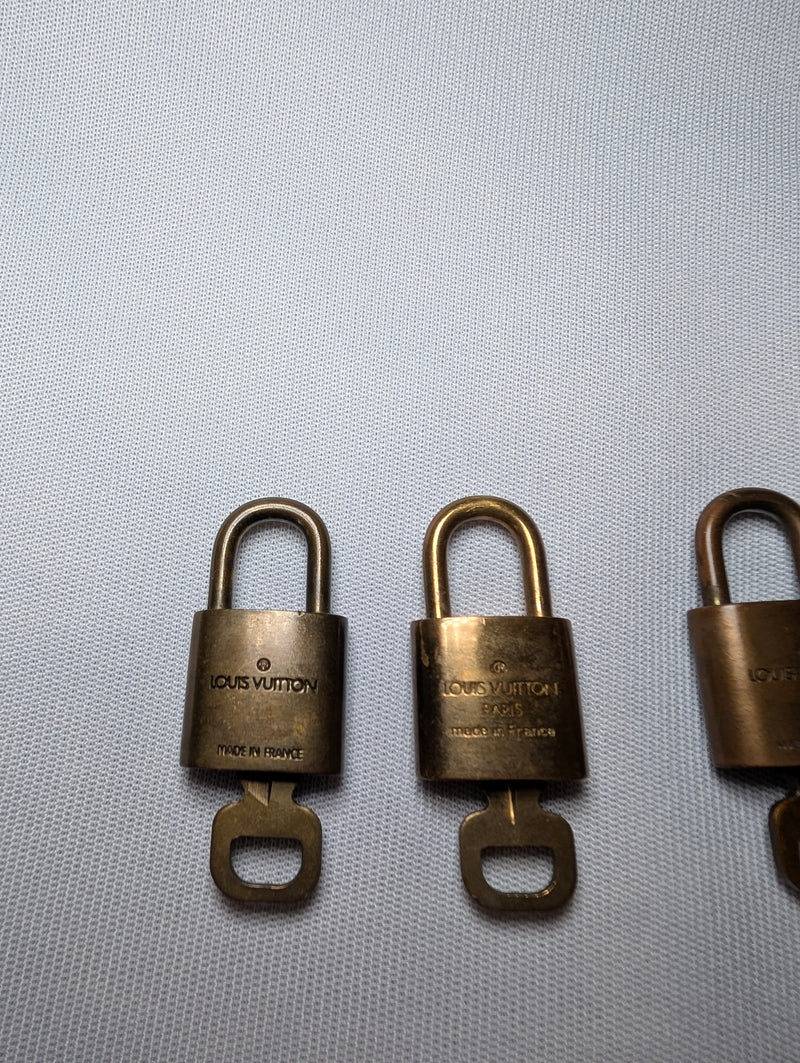 Pre-owned Louis Vuitton Padlock
