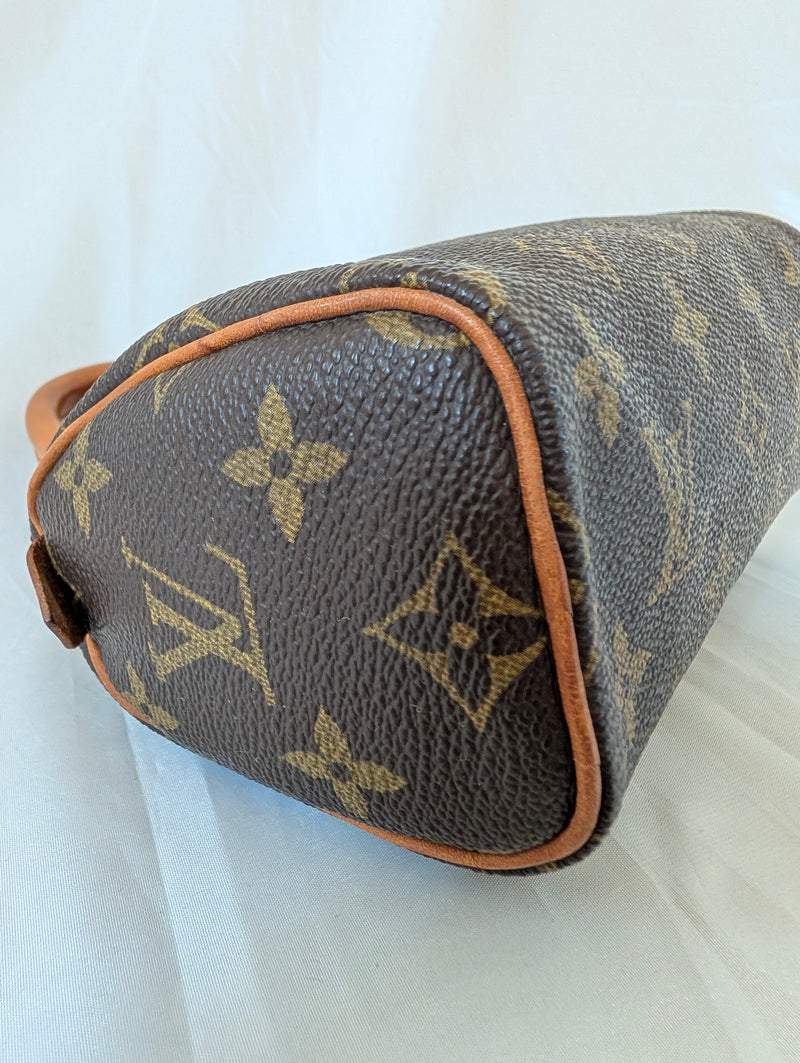 Louis Vuitton 1994 Vintage Mini Speedy in Monogram Canvas