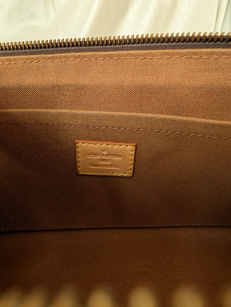Louis Vuitton 2005 Popincourt Monogram Bag SD0085